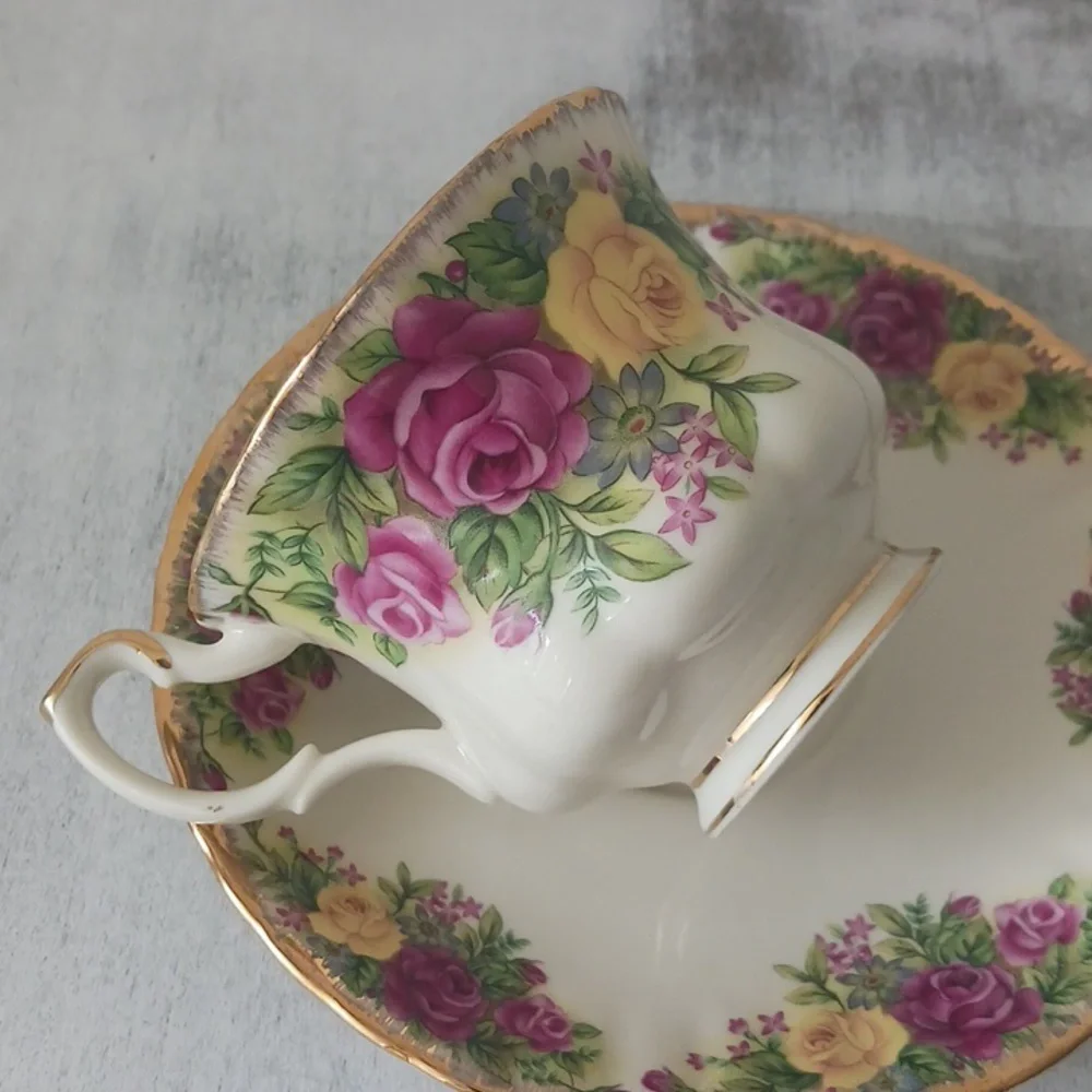 Set of Tea Cup and Saucer Roses Fine Porcelain RUI Handmade in P.R.C Original